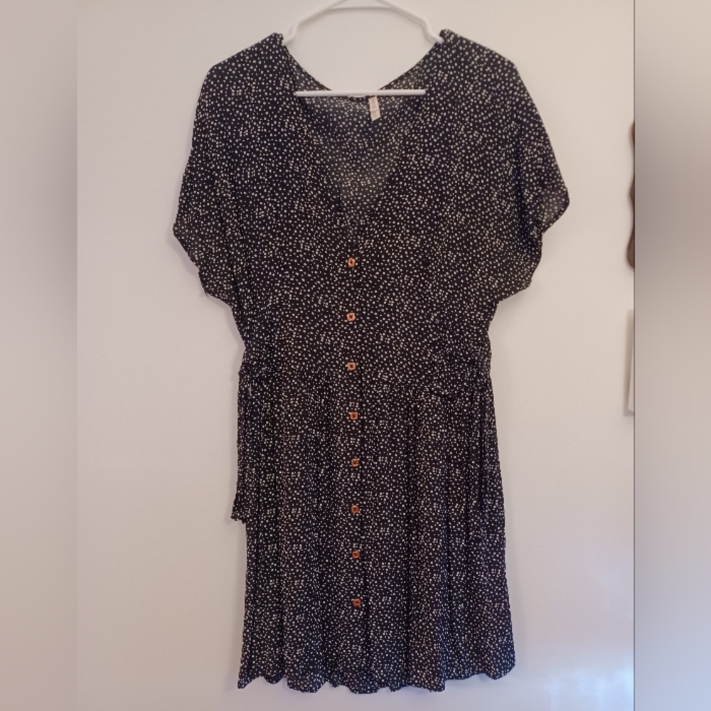 Xhilaration Black and White Button Chiffon Dress